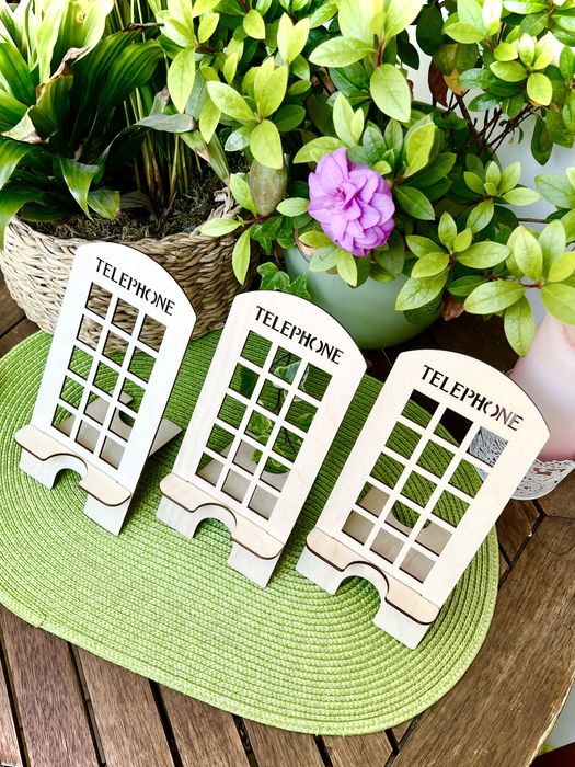 Поставка за телефон от дърво. Универсална! На едро! 1100 броя