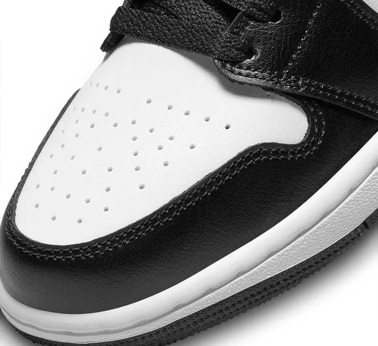 Nike AirMax Jordan 1 Low Black And White / Outlet