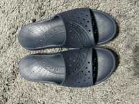 Slapi Crocs marimea M11(43-44) -impecabili