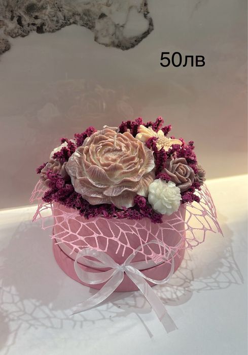 Букет от соеви свещи