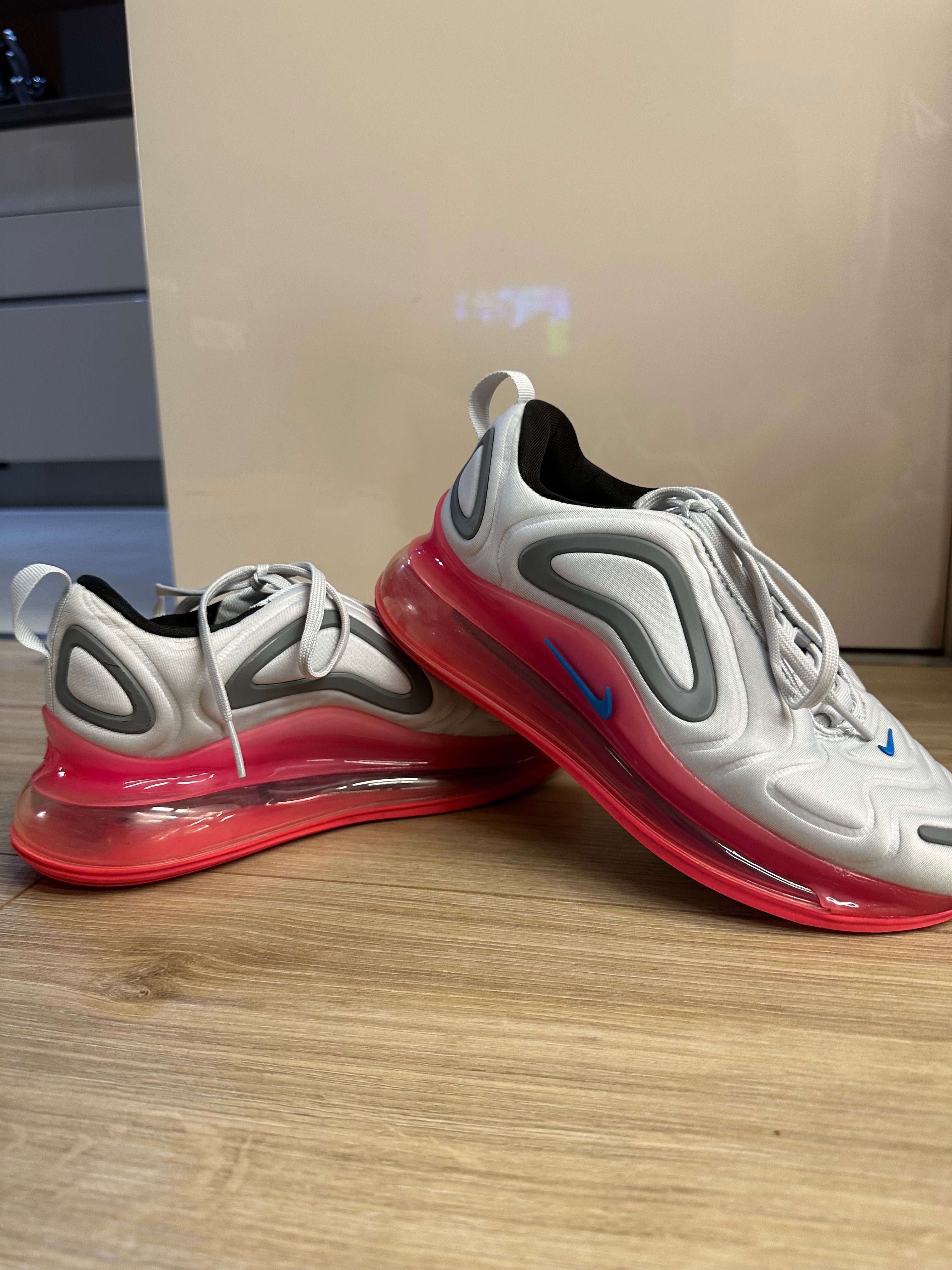 Nike Air Max 720