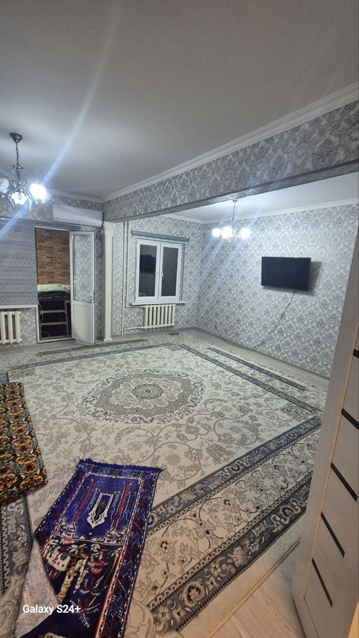 4 ком. квартира, 4/2/5. Сергели 7. Метро "Yangihayot" (4-bekat) -500 м