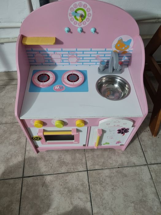 Bucatarie de jucarie