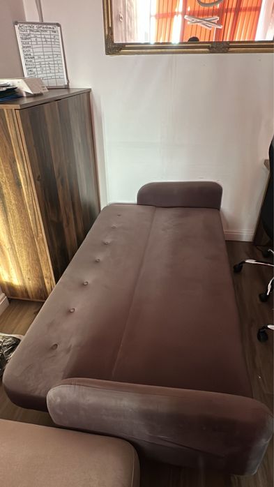 Canapea extensibila 2 metri lungime