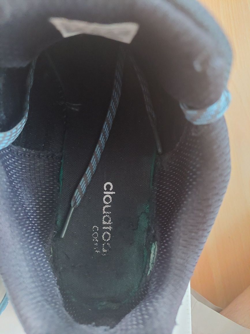 Мъжки маратонки Adidas 44 номер.
