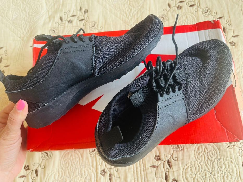 Pantofi sport Nike 36,5