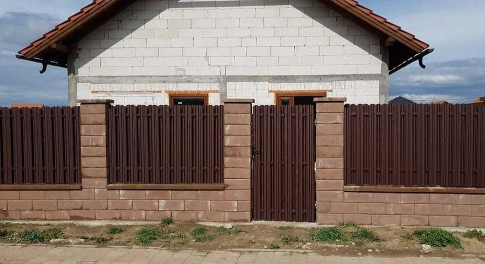 Porți și garduri la comanda clientului