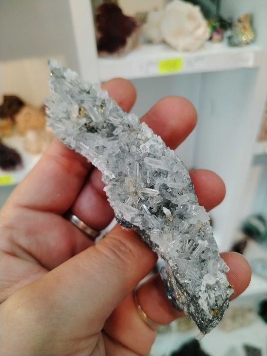 Планински кварц с халкопирит от Мадан