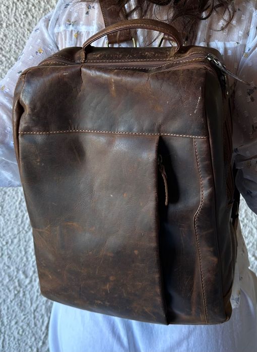 Rucsac din piele naturală