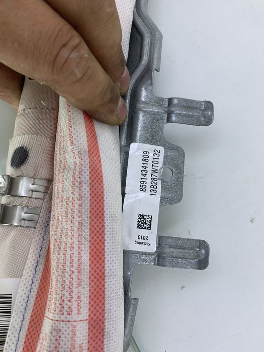 Dezmembrez Airbag cortina dreapta de pe BMW SERIA 5 F10 2010-2016
