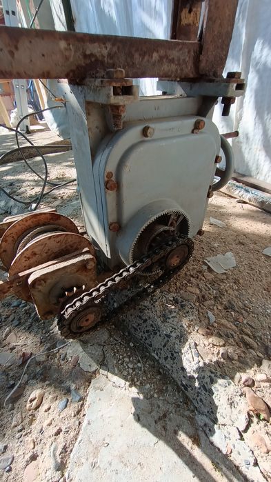 Телфер, лебедка.