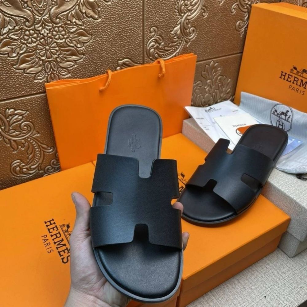 Hermes тапочки.