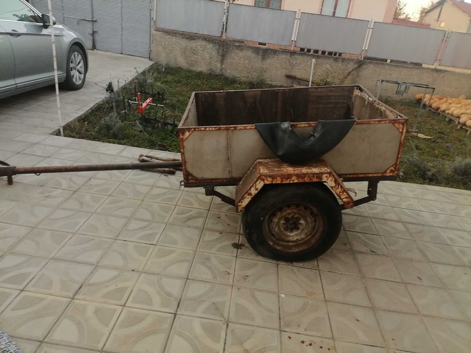 Ремарке за автомобил