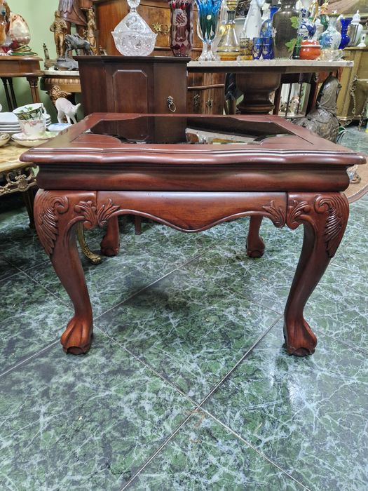 Уникална антикварна английска дървена маса Чипъндейл