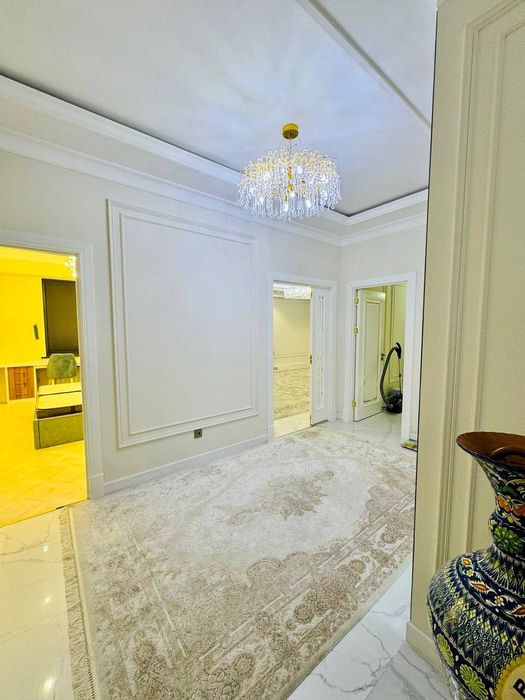 Продаётся квартира в ЖК City Life на Улице Бобура, Мукими, Пирамит