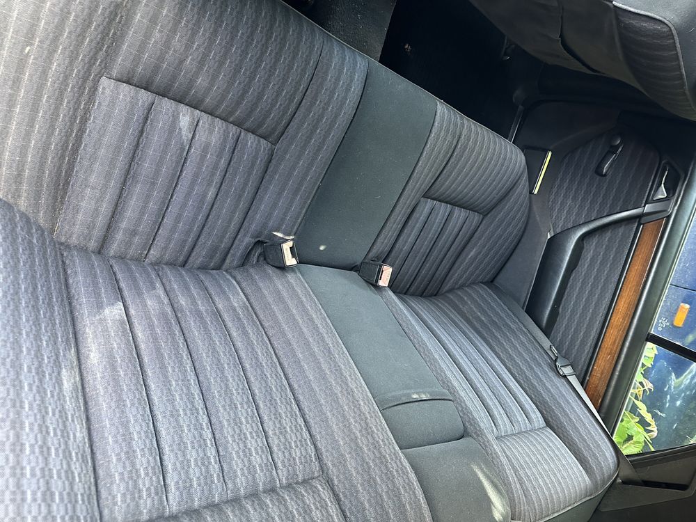 Mercedes W124 200d