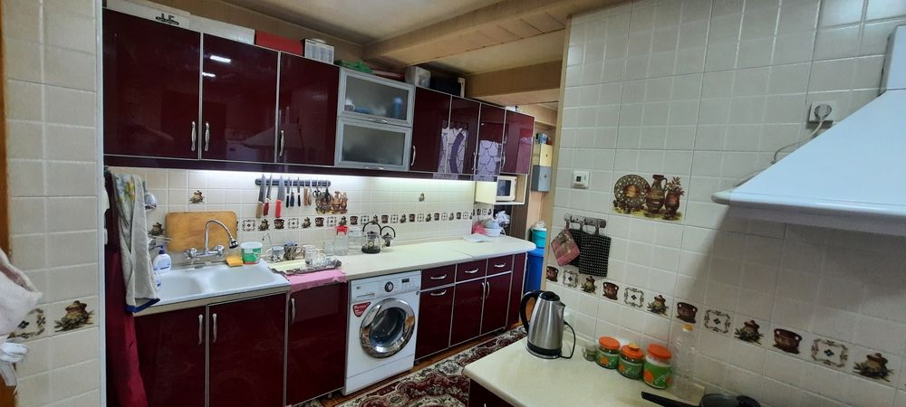 Тошкент шахар Миробод туманида 4 хонали квартира сотилади