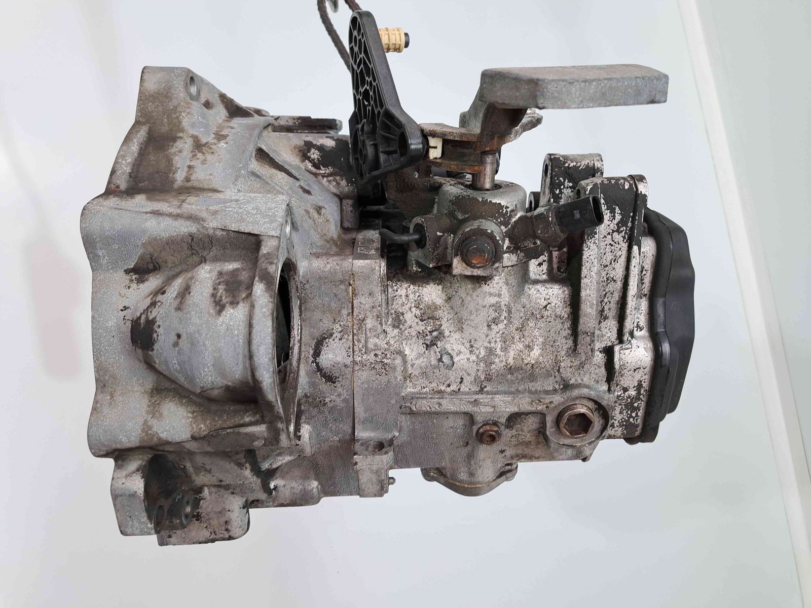 Cutie viteze manuala 5 trepte  Volkswagen Passat B6 (3C2) [Fabr 2005-2