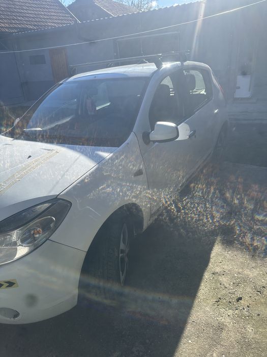 Dacia sandero 1..6 16v
