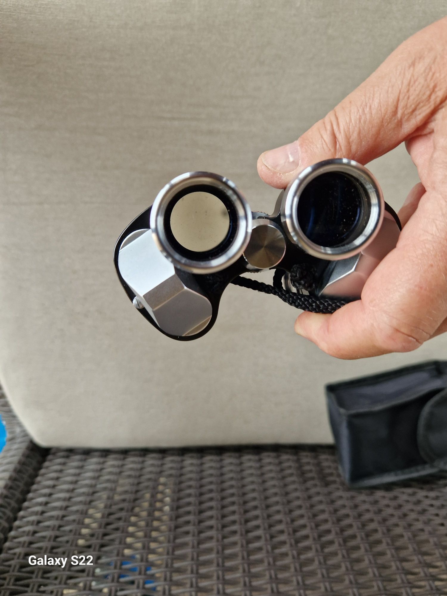 Binoclu Bushnell 6x25