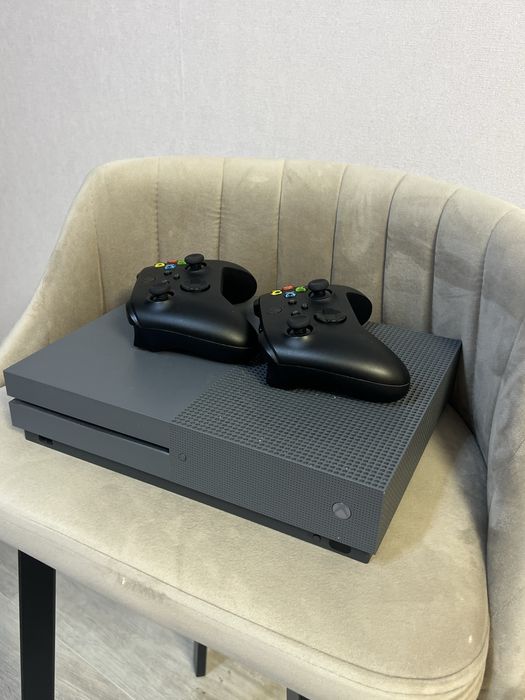 Xbox one s игровая приставка