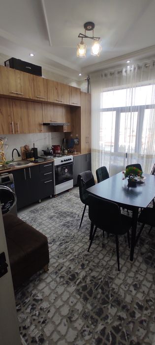 Ташкент область город Нурафшон  2 комнатная квартира