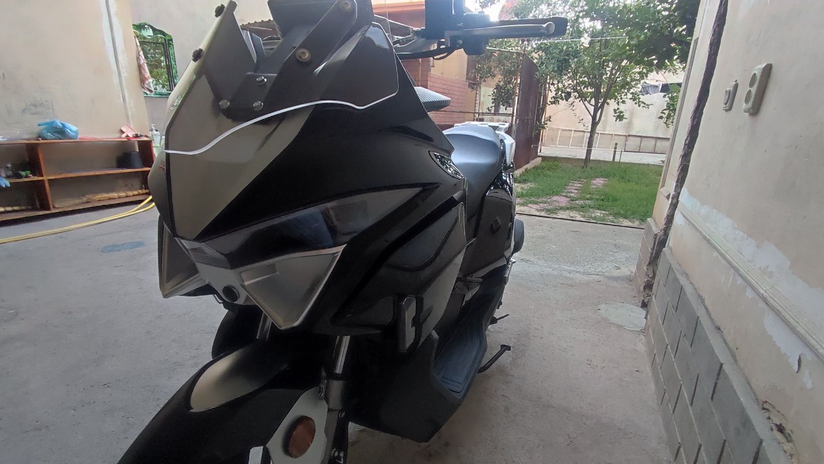 Скутер N-MAX, 150 кубов