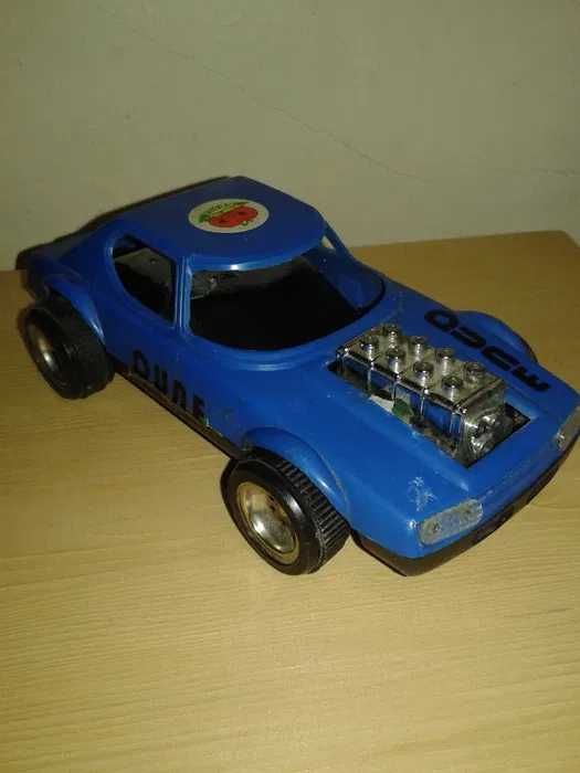 Masinuta de colectie perioada comunista