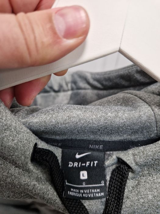 Мъжки суитшърт Nike terma fit L размер