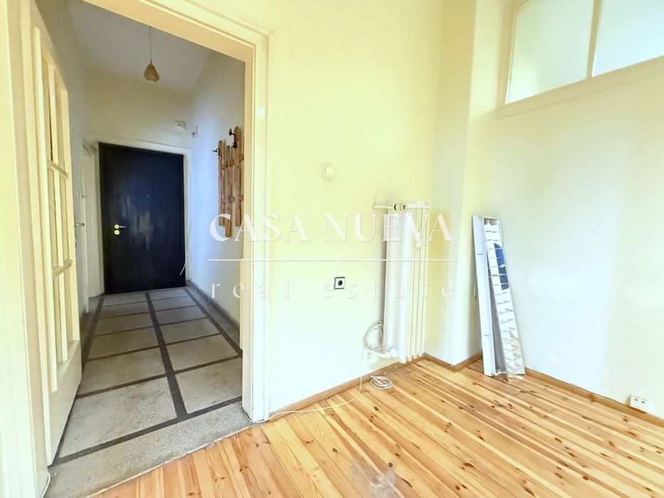 Продава се Тристаен апартамент в София, Център - 78 кв.м за 1210 €/кв.м - Снимка #8