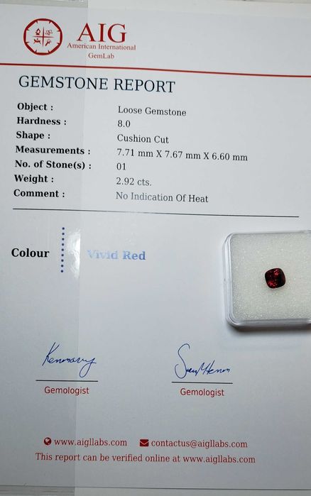 Прекрасен шпинел в топ червен цвят - 2.96Кт.! Сертифициран! НОВ!