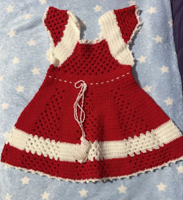 Плетени бебешки рокли