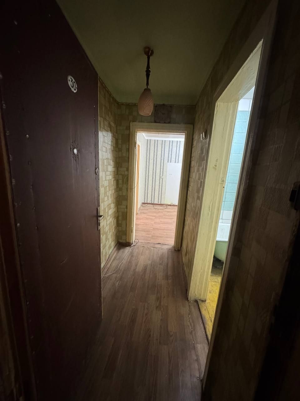ТТЗ-1 Базар 2/2/4 Балкон 2.6 Продается Квартира
