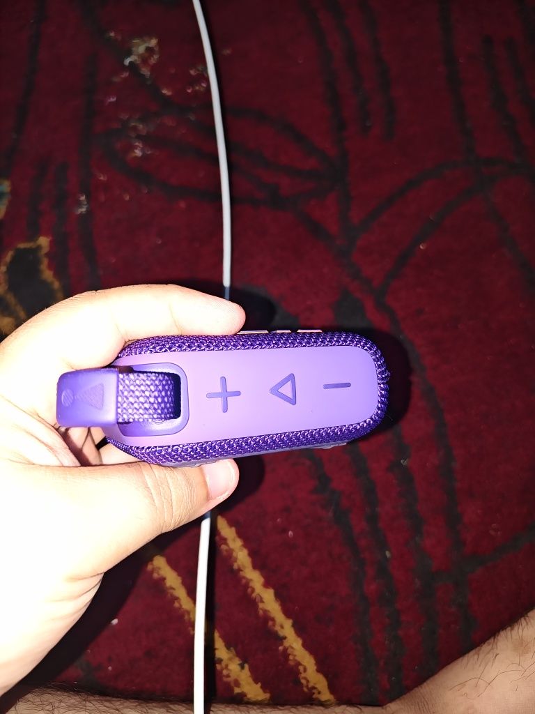 jbl go 4 1 месяц использования