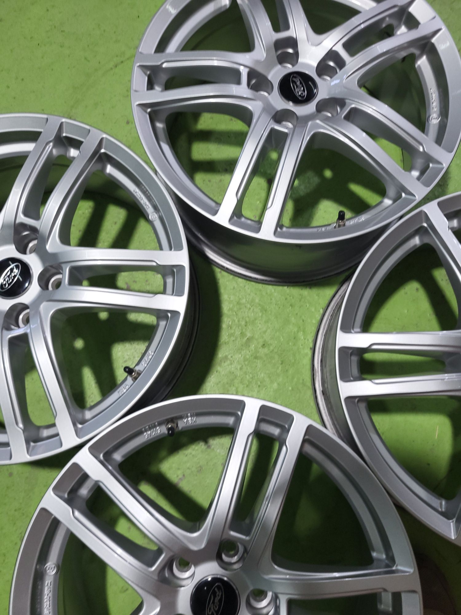 18 5x108 Ford Volvo лети джанти 5х108 форд волво