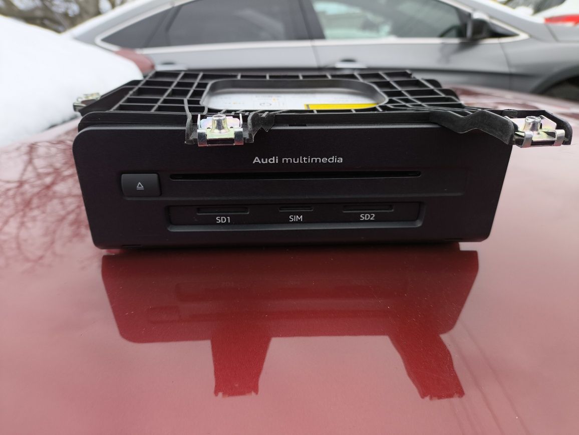 Мултимедия за Audi ,A4,A5,Q5,SQ5 8W5035035