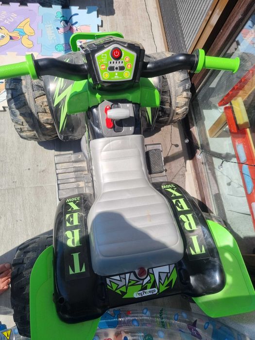 ATV  Electric pt copii Peg Perego