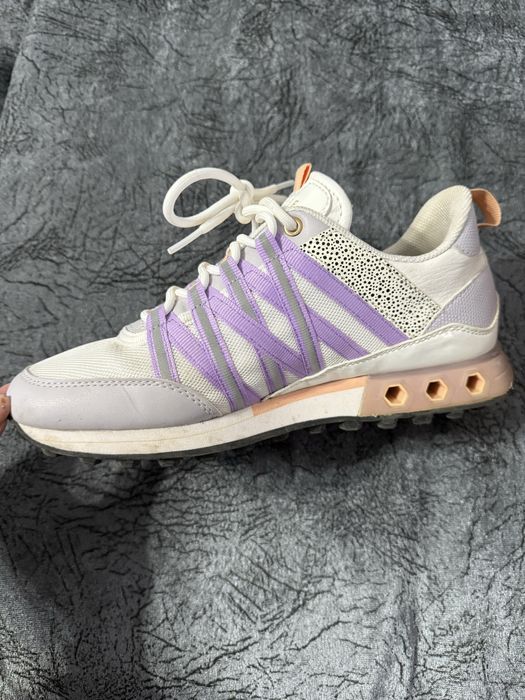 Дамски обувки CRUYFF.