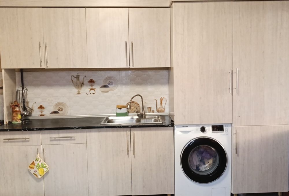 Мебель келишилган холда сотиладитилади.