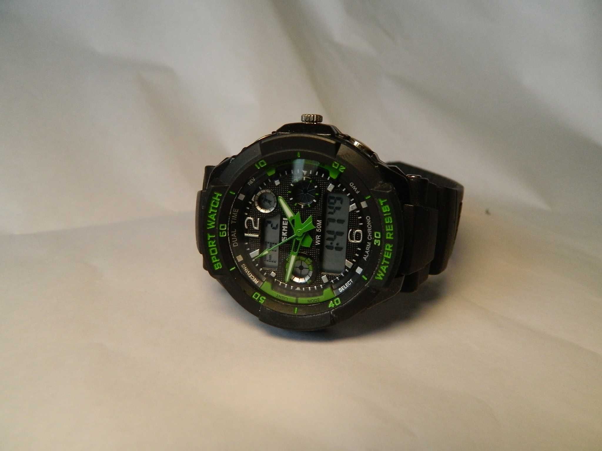 Ceas sport SKMEI Dual time , alarma , timer