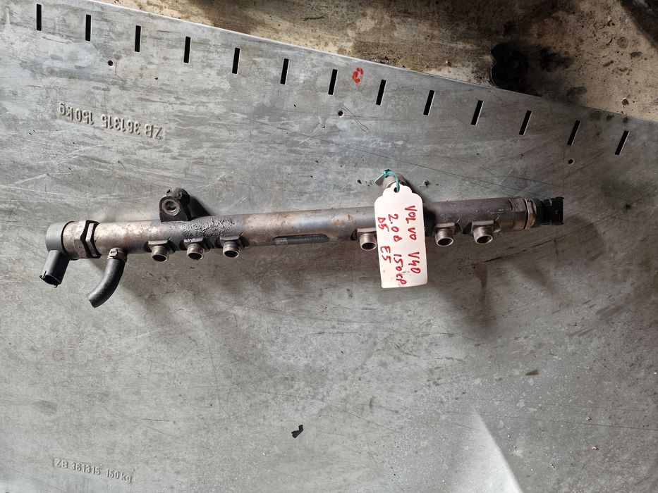 Rampa Injectie Volvo V40 2.0 d D5 Euro 5 cod 30777759