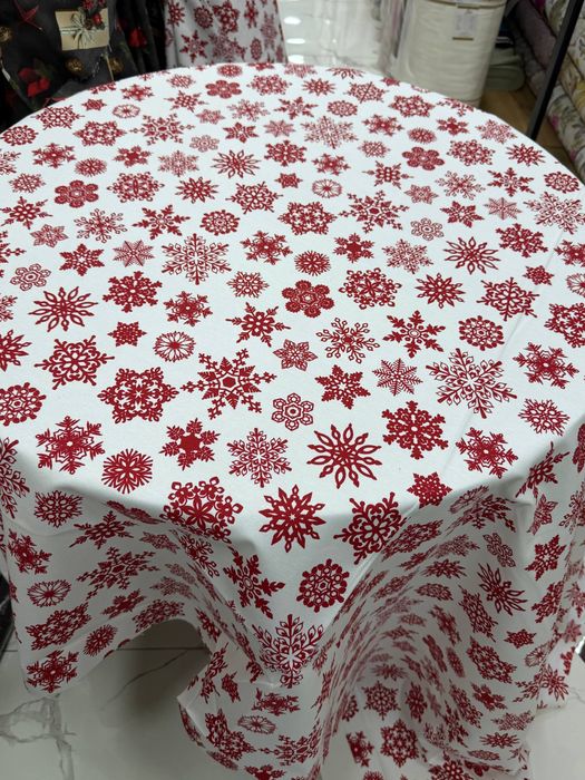 Новагодние скатерти салфетки