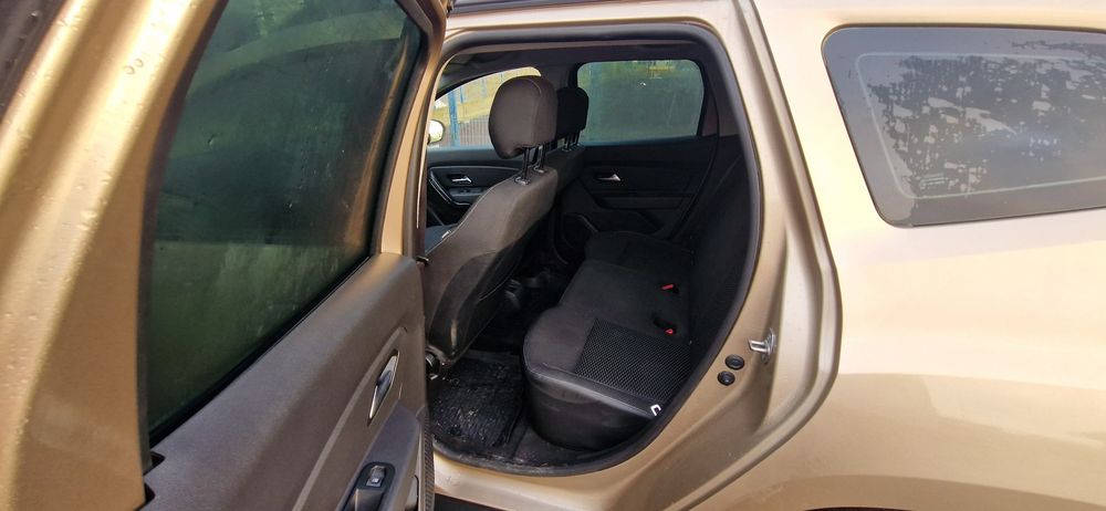 Vand Dacia Duster 1.6 Benzina