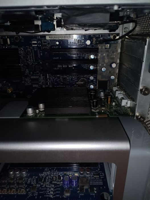 Mac Pro 1.1 ( 2006 )