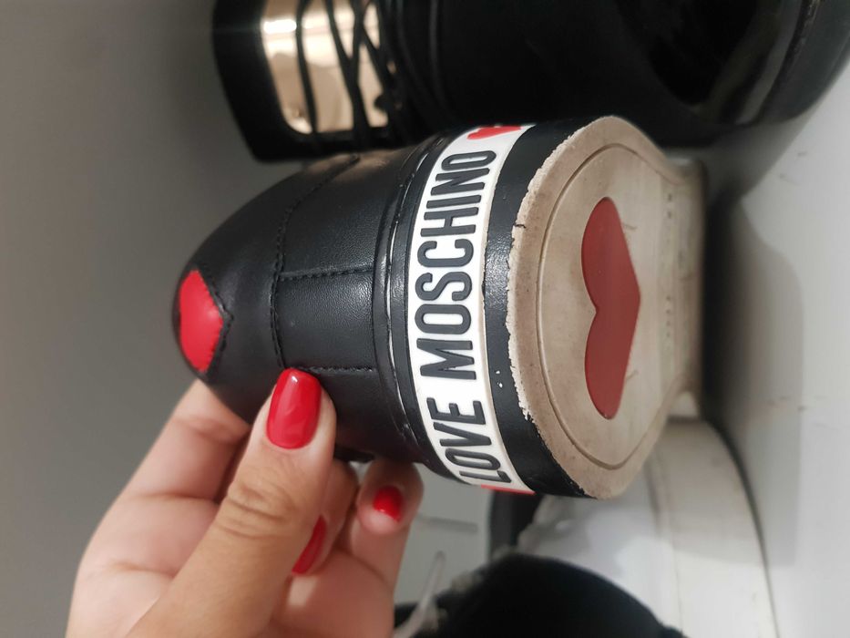 кецове Love Moschino черно бели оригинал 37 номер