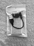 Безжична Bluetooth слушалка с кабел за зареждане