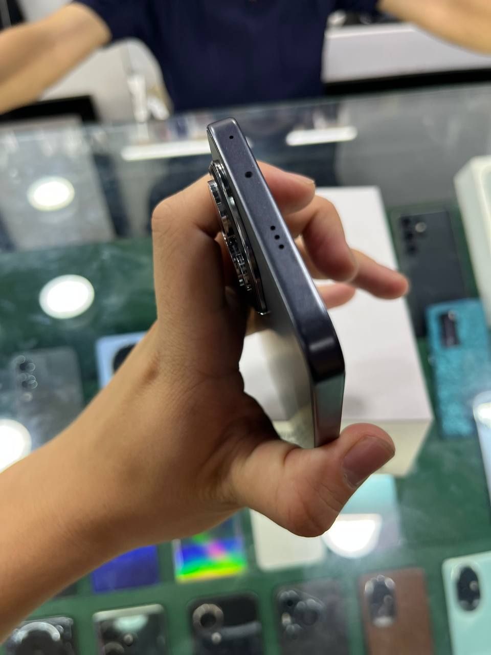 Honor 400 8/256 Gb sotiladi