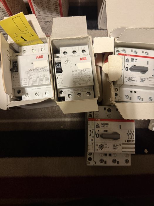 Contactoare si relee