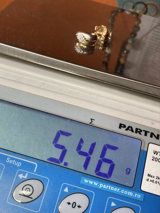 Cercei aur cu diamante 0.28ct