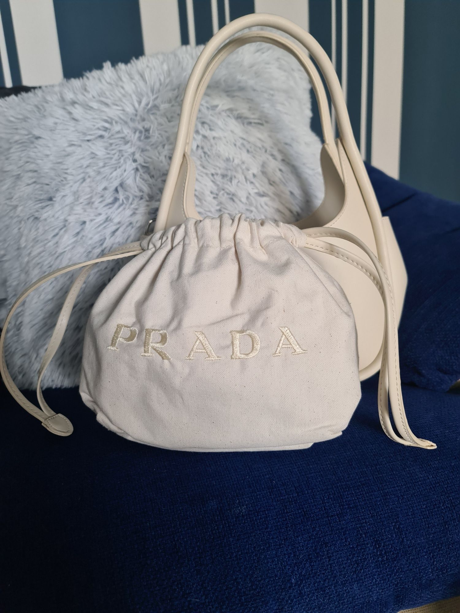 Малка чанта Prada